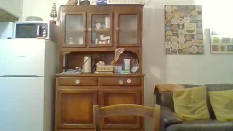 Snapshot of 22esserre chatting on October 31, 2025, 3:02 pm 22esserre online show from October 31, 2025, 3:02 pm