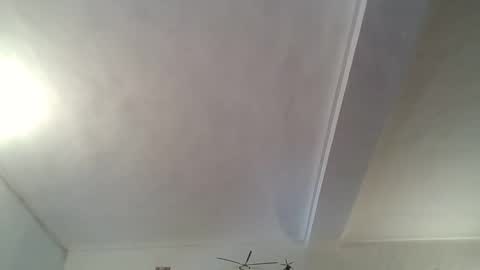 22esserre online show from March 27, 2026, 2:17 pm