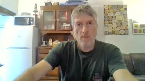 Snapshot of 22esserre chatting on July 3, 2026, 11:38 am 22esserre online show from July 3, 2026, 11:38 am