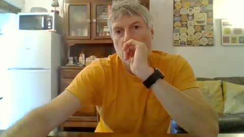Snapshot of 22esserre chatting on July 8, 2026, 12:20 pm 22esserre online show from July 8, 2026, 12:20 pm
