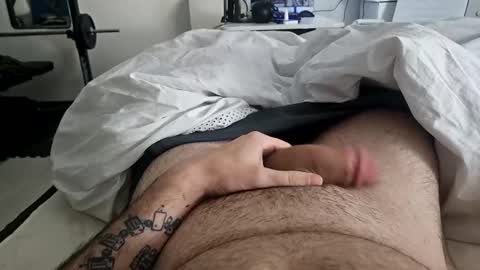 Snapshot of 24cmonstercock chatting on November 23, 2025, 10:31 pm 24cmonstercock online show from November 23, 2025, 10:31 pm