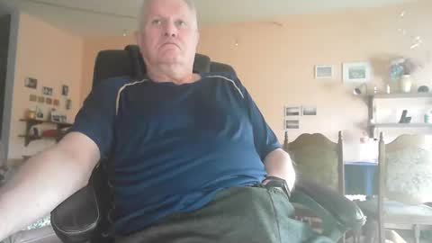 29famila online show from December 16, 2025, 1:16 pm