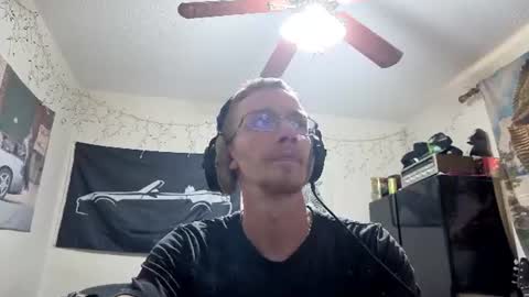 Snapshot of 2big2hype chatting on July 13, 2026, 10:34 pm cheif online show from July 13, 2026, 10:34 pm