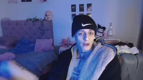 Snapshot of 2cb0y chatting on September 11, 2025, 3:17 am BAD online show from September 11, 2025, 3:17 am