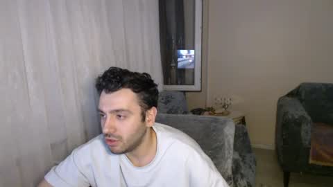 Snapshot of 2handsomeman chatting on June 13, 2026, 11:24 pm Berk online show from June 13, 2026, 11:24 pm