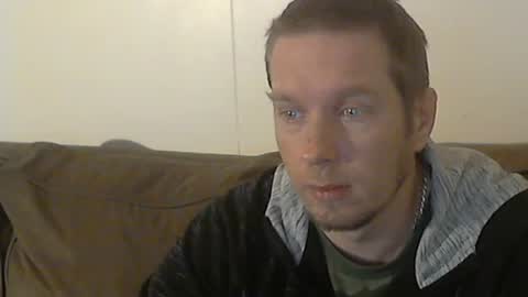 Snapshot of 2small4you83 chatting on December 6, 2024, 12:34 am 2small4you83 online show from December 6, 2024, 12:34 am