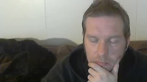 Snapshot of 2small4you83 chatting on January 4, 2025, 10:34 pm 2small4you83 online show from January 4, 2025, 10:34 pm