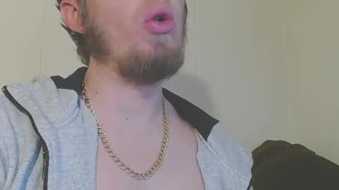 Snapshot of 2small4you83 chatting on February 10, 2025, 4:58 pm 2small4you83 online show from February 10, 2025, 4:58 pm