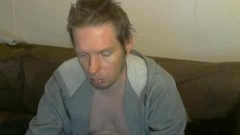 Snapshot of 2small4you83 chatting on April 25, 2026, 1:08 am 2small4you83 online show from April 25, 2026, 1:08 am