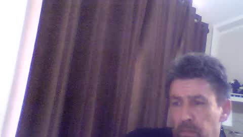 Snapshot of 333fffej chatting on June 15, 2026, 6:10 pm 333fffej online show from June 15, 2026, 6:10 pm