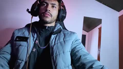 E V I L online show from November 5, 2025, 11:16 pm