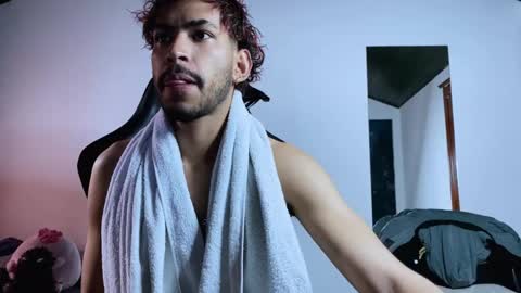 E V I L online show from November 9, 2025, 6:39 pm