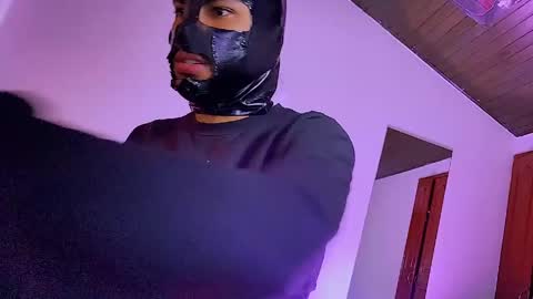 E V I L online show from May 10, 2026, 9:09 pm