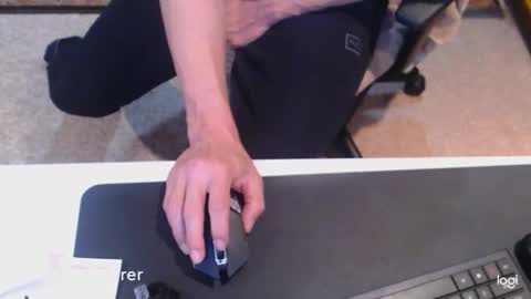 420bbwlover online show from November 30, 2025, 3:27 pm