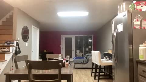 KC420Couple online show from April 5, 2026, 1:47 am