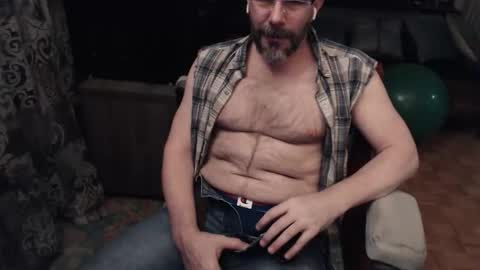 Snapshot of 420seducer chatting on April 15, 2026, 1:01 am 420Seducer online show from April 15, 2026, 1:01 am
