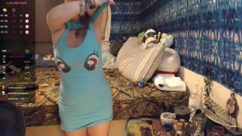 420stonerchick online show from November 13, 2025, 4:11 am