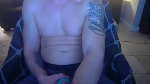 Snapshot of 42o_blah chatting on December 5, 2024, 5:59 am 42o_blah online show from December 5, 2024, 5:59 am