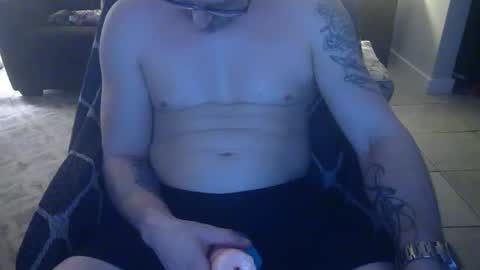 Snapshot of 42o_blah chatting on December 17, 2024, 1:07 am 42o_blah online show from December 17, 2024, 1:07 am