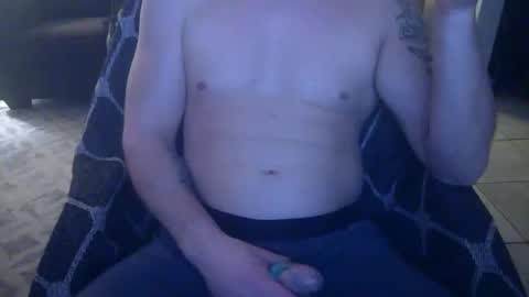 Snapshot of 42o_blah chatting on January 1, 2025, 5:11 am 42o_blah online show from January 1, 2025, 5:11 am