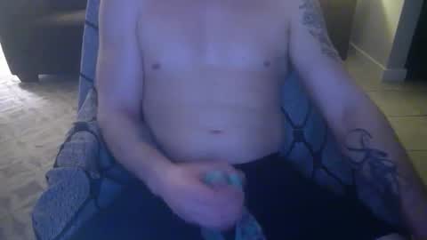 Snapshot of 42o_blah chatting on January 8, 2025, 5:16 am 42o_blah online show from January 8, 2025, 5:16 am