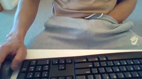 Snapshot of 4glz chatting on November 9, 2025, 1:48 am 4glz online show from November 9, 2025, 1:48 am