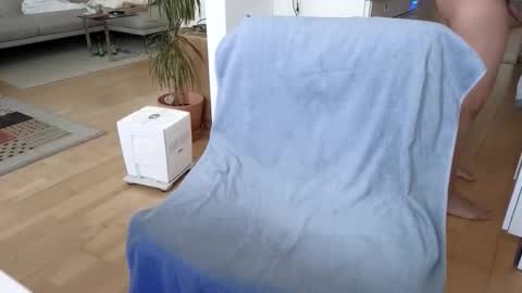 4rjun4 online show from February 4, 2026, 8:42 am