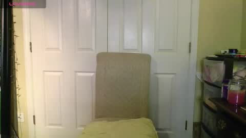 4ustyn online show from December 4, 2025, 2:32 am