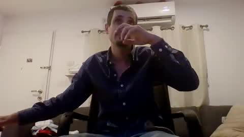 Snapshot of 55555558 chatting on October 3, 2025, 9:39 am crazy101 online show from October 3, 2025, 9:39 am