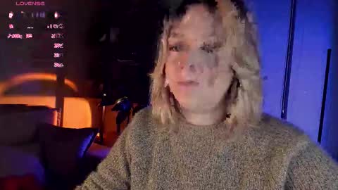 Snapshot of 5_in_one chatting on November 3, 2025, 5:09 am Sunshine online show from November 3, 2025, 5:09 am