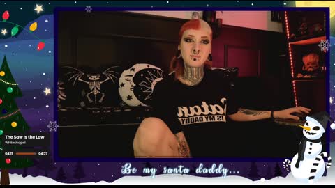 Snapshot of 666deathgasm chatting on December 11, 2024, 7:57 pm Juune online show from December 11, 2024, 7:57 pm