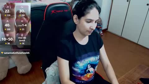 lucero online show from October 8, 2025, 7:22 pm