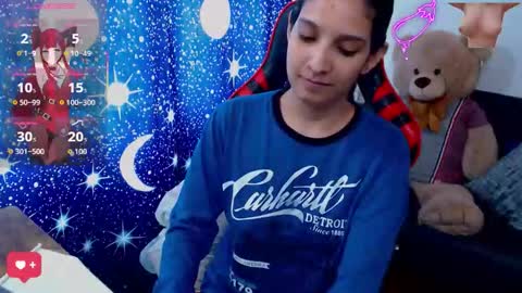 lucero online show from March 10, 2026, 8:03 pm