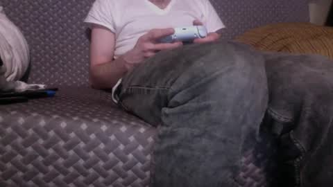 Chris online show from February 18, 2025, 1:00 pm