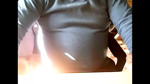 Snapshot of 69desamor chatting on December 29, 2024, 12:23 pm 69desamor online show from December 29, 2024, 12:23 pm