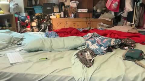 FUCKR online show from November 17, 2025, 12:49 am