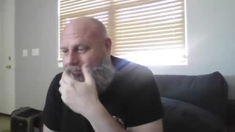 Snapshot of 69singledad79 chatting on December 9, 2024, 9:26 pm 69singledad79 online show from December 9, 2024, 9:26 pm