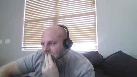 Snapshot of 69singledad79 chatting on December 11, 2024, 4:42 pm 69singledad79 online show from December 11, 2024, 4:42 pm