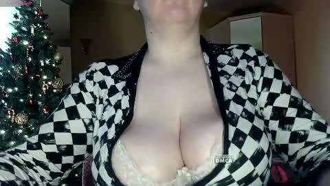 Snapshot of 6_dream_9 chatting on April 28, 2026, 5:56 am 6_dream_9 online show from April 28, 2026, 5:56 am