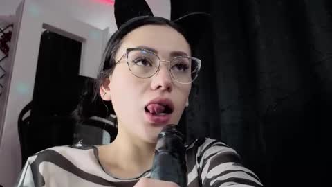 6gaaby online show from February 9, 2026, 9:19 pm