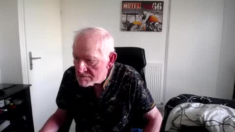 73yves online show from June 18, 2026, 5:08 am