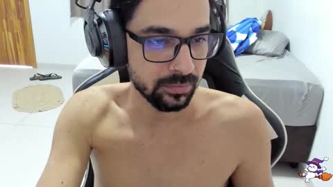 high online show from November 6, 2025, 2:18 pm