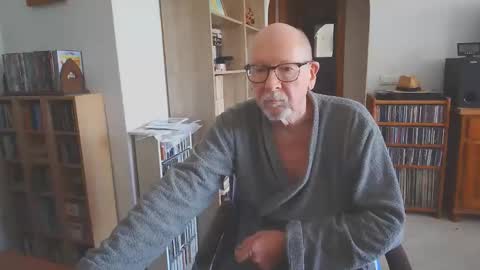 Snapshot of 7thsojourn chatting on November 4, 2025, 10:03 am Papi online show from November 4, 2025, 10:03 am