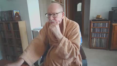 Snapshot of 7thsojourn chatting on November 13, 2025, 9:08 am Papi online show from November 13, 2025, 9:08 am