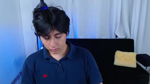 zyan online show from January 5, 2026, 8:34 pm