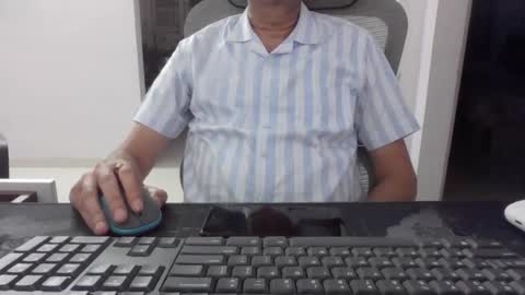 Snapshot of 8050pg chatting on February 23, 2026, 6:38 pm MROSE7080 online show from February 23, 2026, 6:38 pm