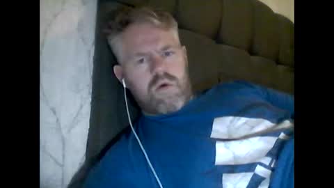 81jonnyx online show from December 21, 2024, 10:51 pm