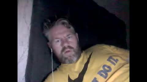 81jonnyx online show from January 11, 2025, 8:43 am