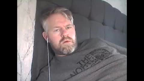 81jonnyx online show from March 3, 2025, 8:16 am