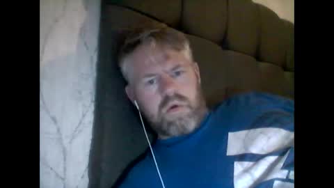 81jonnyx online show from March 6, 2025, 9:20 pm